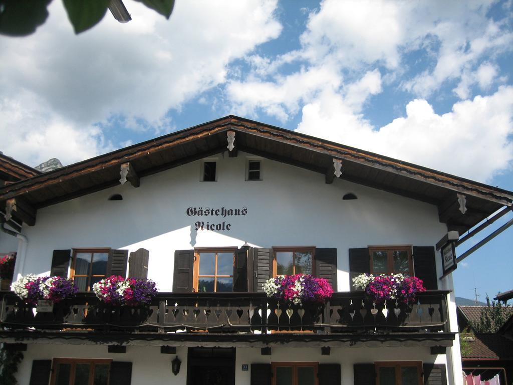 Gaestehaus Nicole Garmisch-Partenkirchen Eksteriør billede